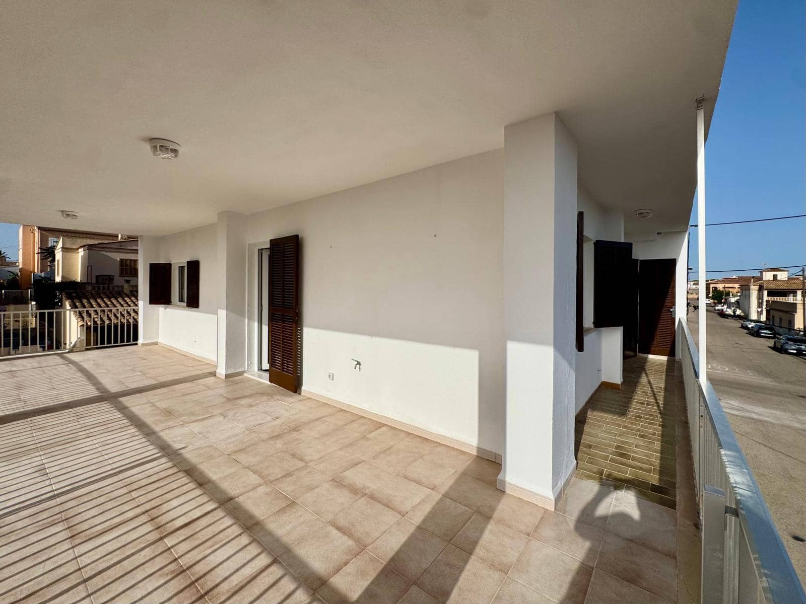3 bedroom Apartment for rent in Sa Rapita / La Rapita - € 900 (Ref: 9929974)
