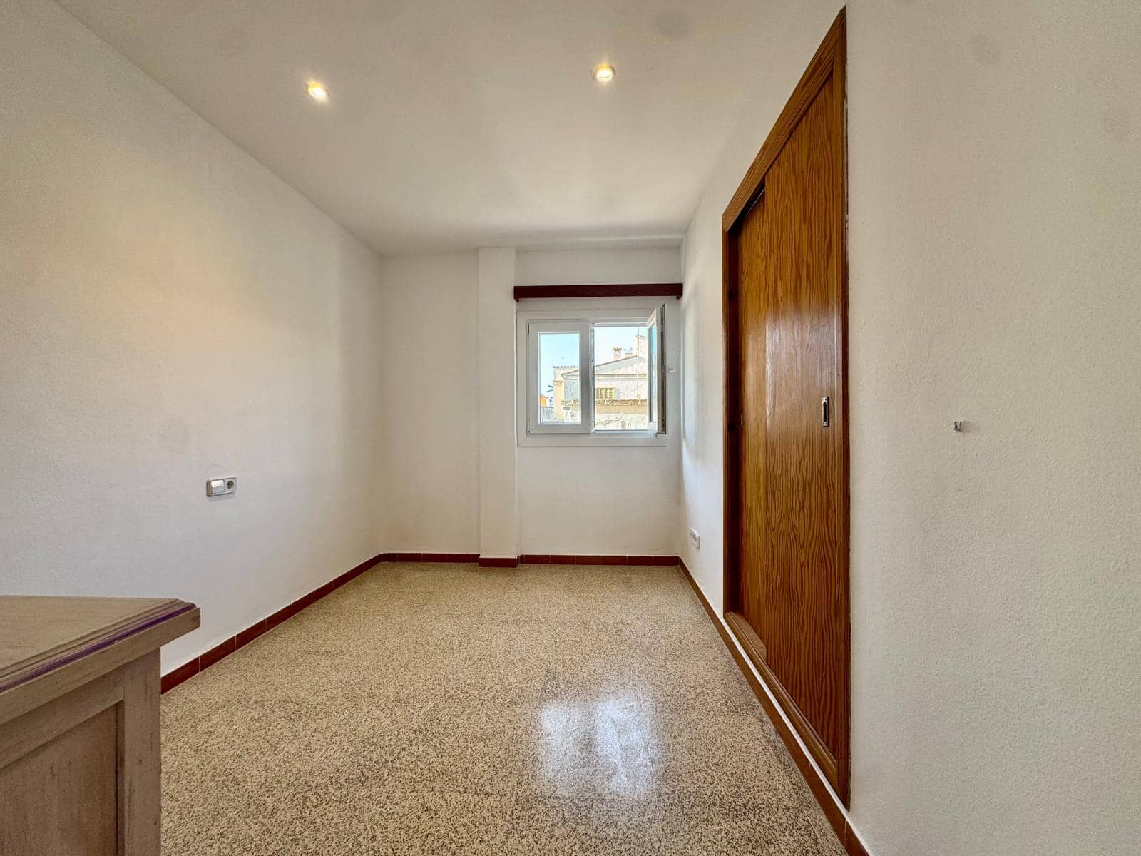 3 bedroom Apartment for rent in Sa Rapita / La Rapita - € 900 (Ref: 9929974)