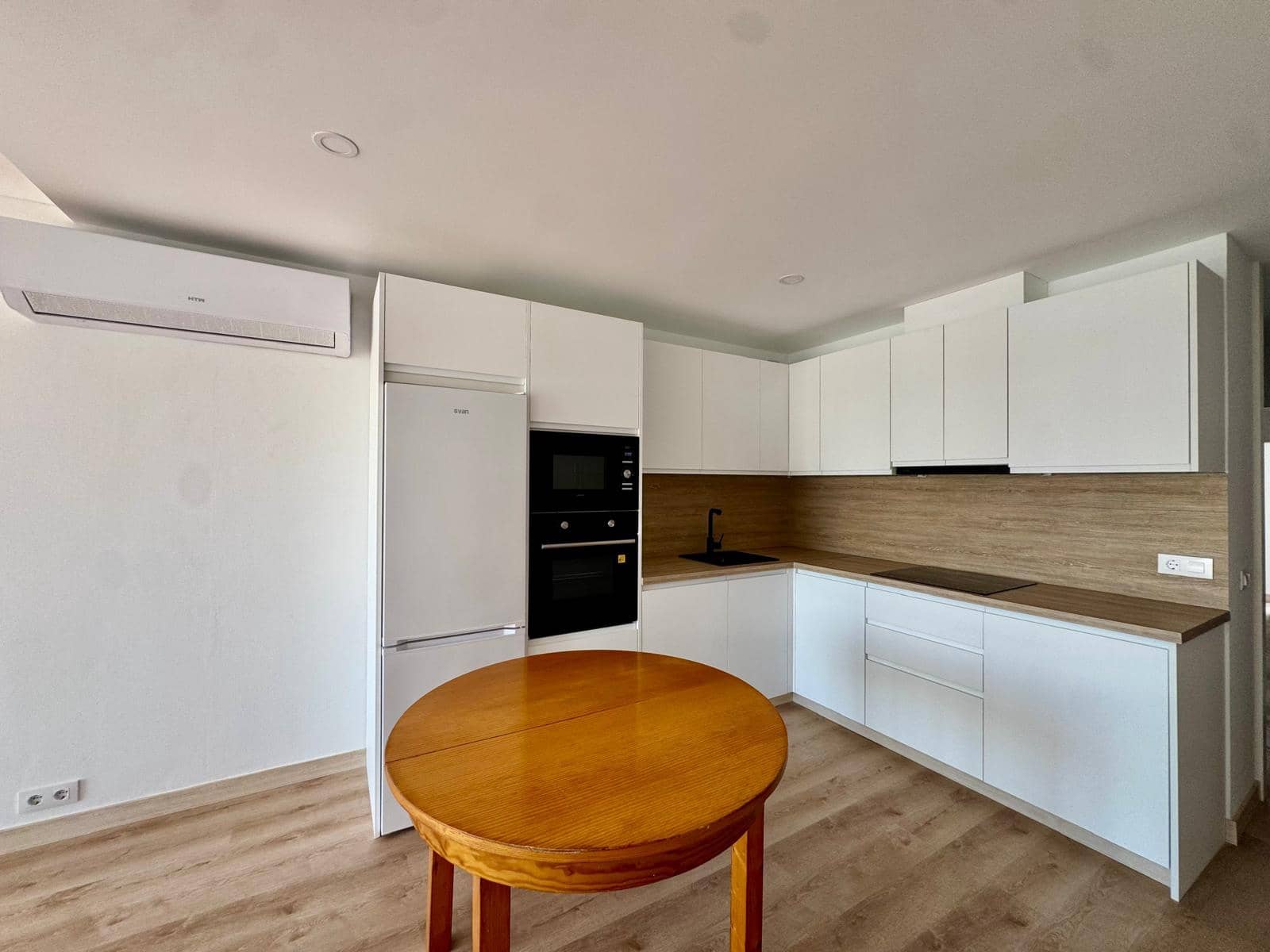 1 bedroom Apartment for rent in Portocolom with garage - € 1,700 (Ref: 9929977)
