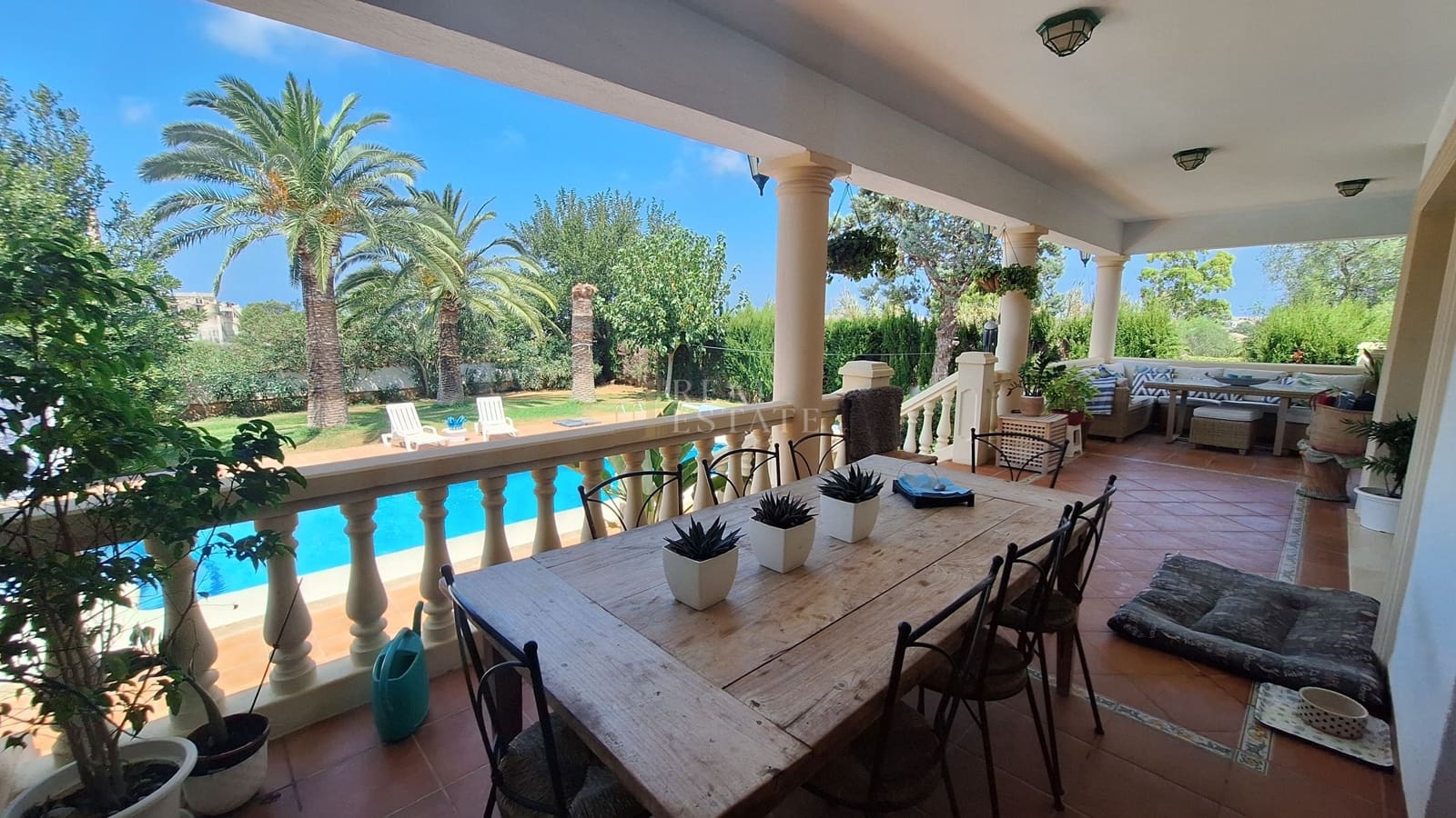 4 sypialnia Willa na sprzedaż w Denia z basenem - 775 000 € (Ref: 10001001)