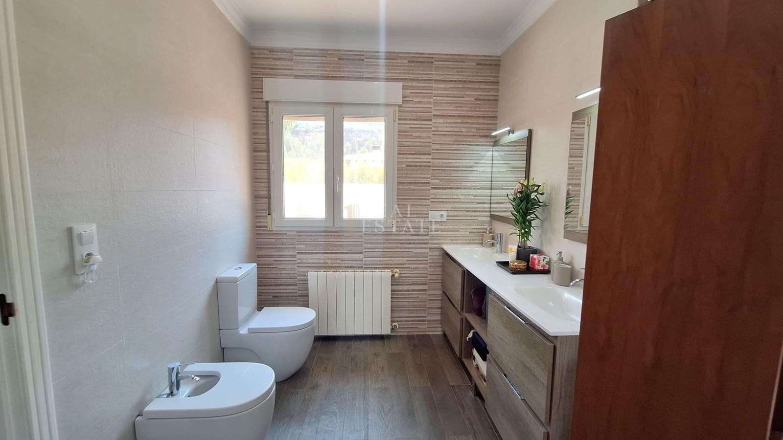 4 sypialnia Willa na sprzedaż w Denia z basenem - 775 000 € (Ref: 10001001)