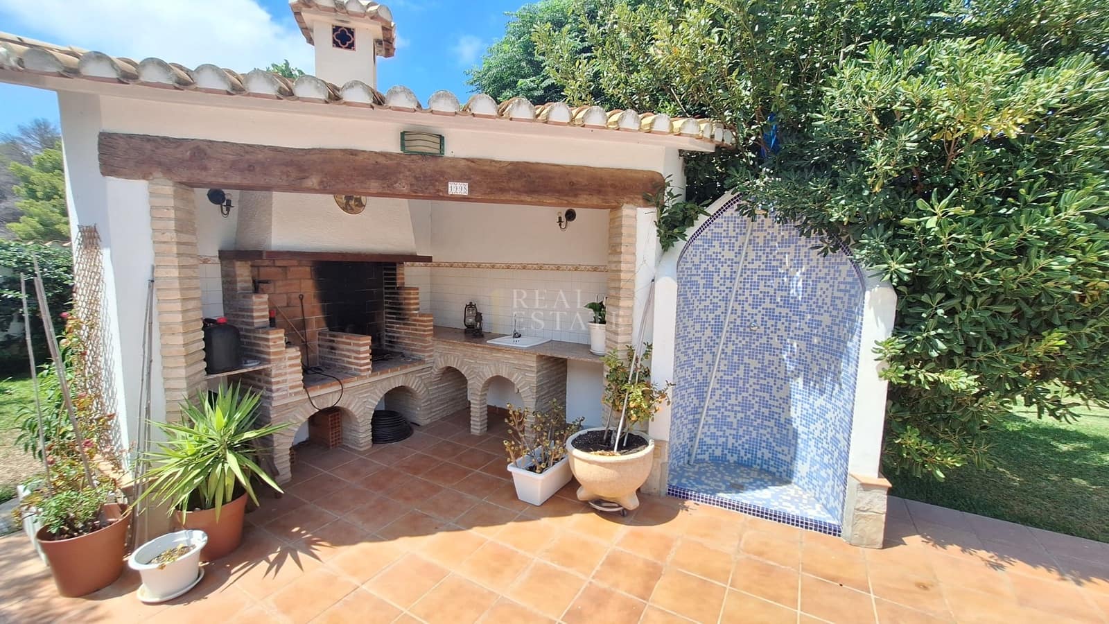 4 sypialnia Willa na sprzedaż w Denia z basenem - 775 000 € (Ref: 10001001)