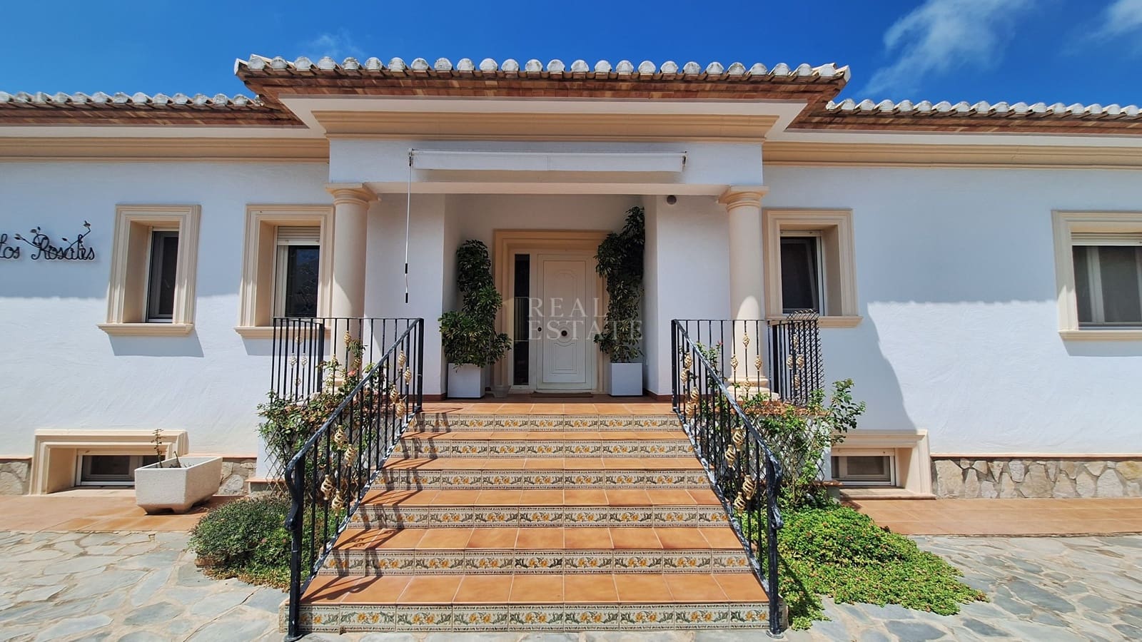 4 sypialnia Willa na sprzedaż w Denia z basenem - 775 000 € (Ref: 10001001)