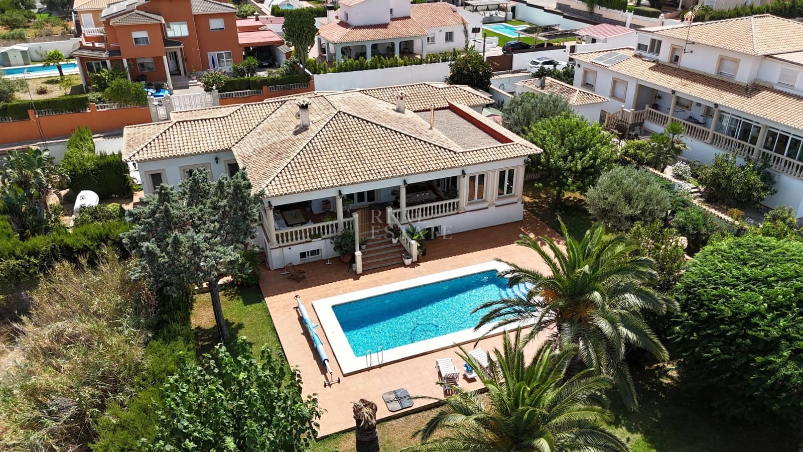 4 sypialnia Willa na sprzedaż w Denia z basenem - 775 000 € (Ref: 10001001)