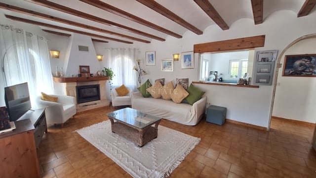 3 bedroom Villa for sale in Javea / Xàbia with pool - € 599,950 (Ref: 10002383)