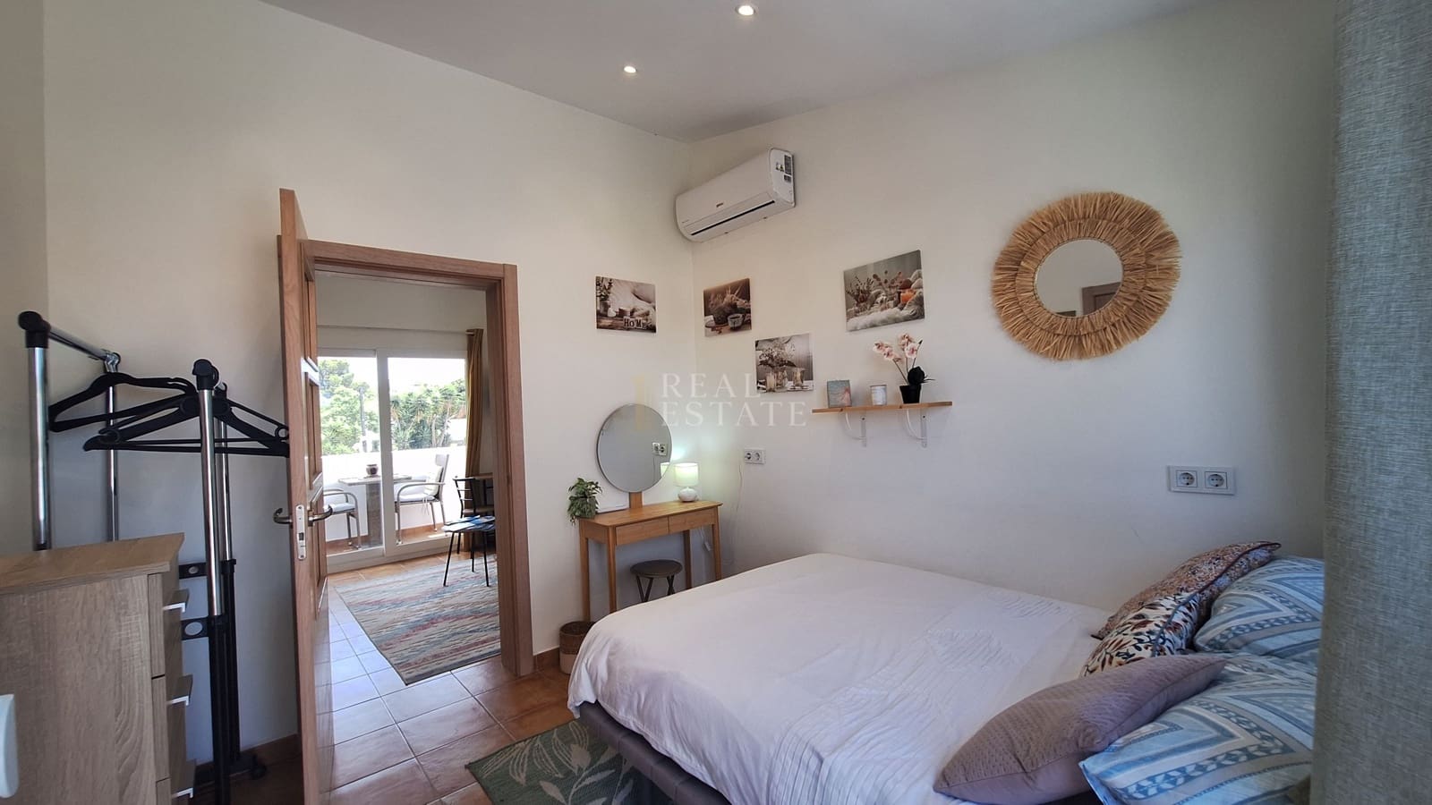 3 bedroom Villa for sale in Javea / Xabia with pool - € 599,950 (Ref: 10002383)