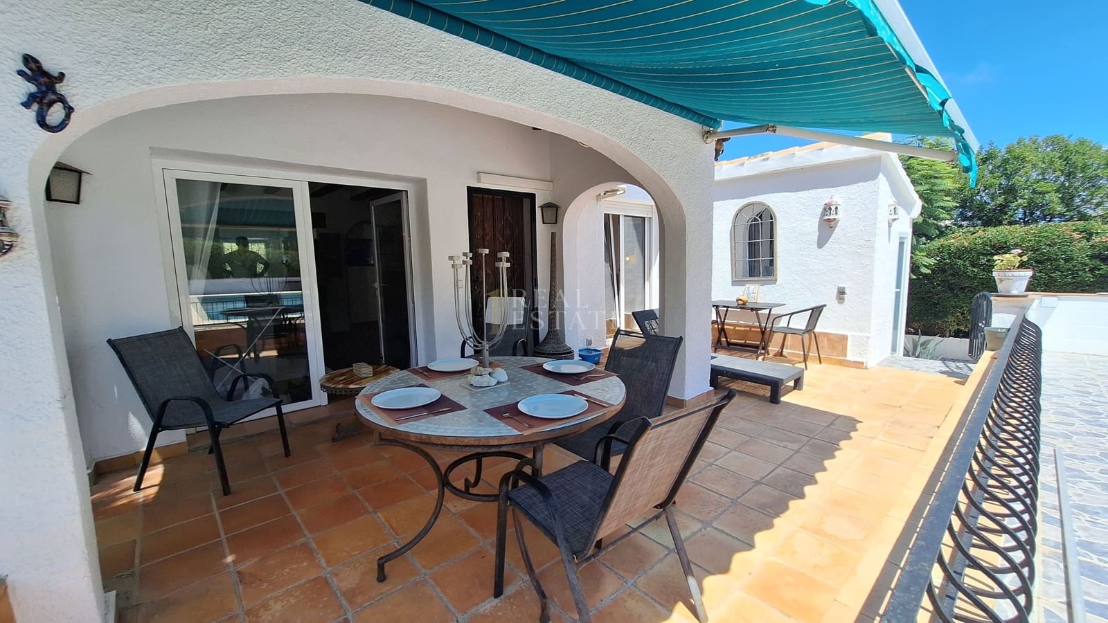 3 bedroom Villa for sale in Javea / Xabia with pool - € 599,950 (Ref: 10002383)