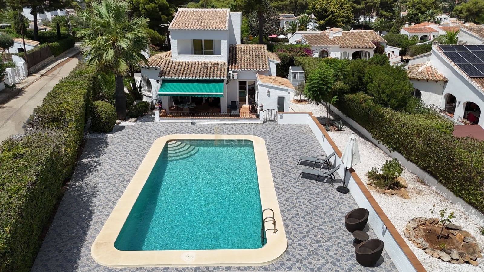 3 bedroom Villa for sale in Javea / Xabia with pool - € 599,950 (Ref: 10002383)