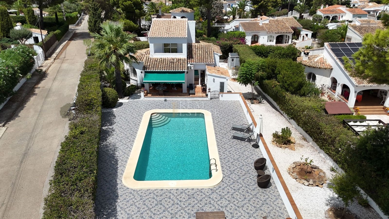 3 bedroom Villa for sale in Javea / Xabia with pool - € 599,950 (Ref: 10002383)