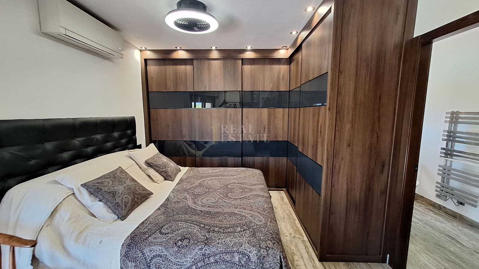 3 bedroom Villa for sale in Denia with pool - € 550,000 (Ref: 10021841)