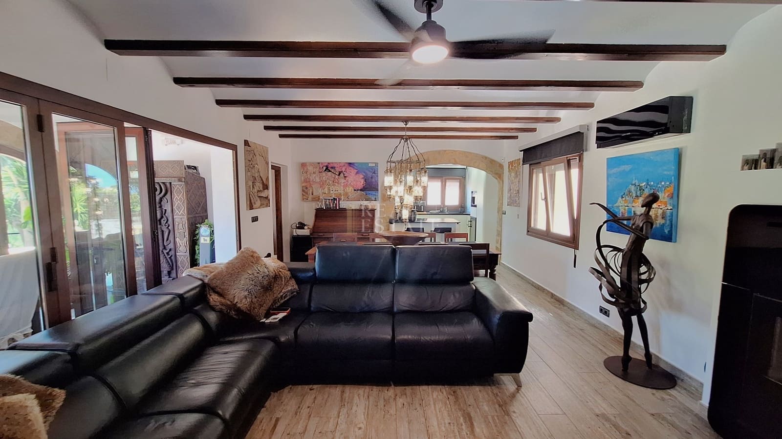 3 bedroom Villa for sale in Denia with pool - € 550,000 (Ref: 10021841)