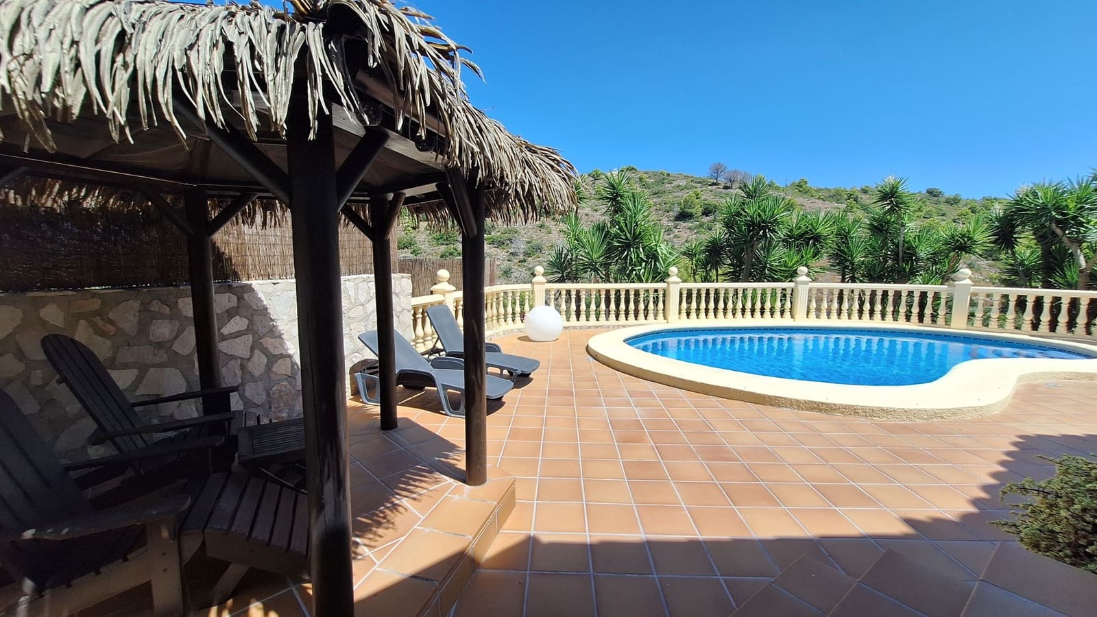 3 bedroom Villa for sale in Denia with pool - € 550,000 (Ref: 10021841)