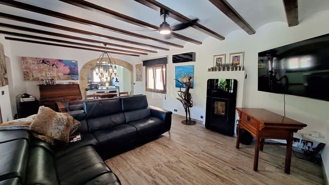3 bedroom Villa for sale in Dénia with pool - € 550,000 (Ref: 10021841)