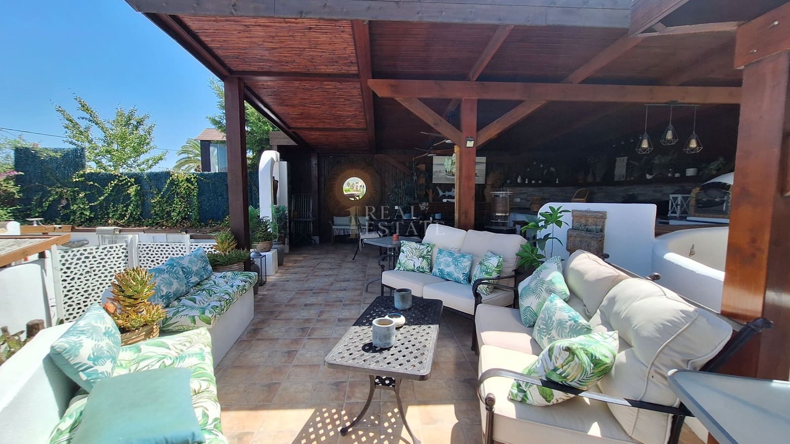 4 chambre Villa/Maison à vendre à Benidoleig avec piscine - 550 000 € (Ref: 10023326)