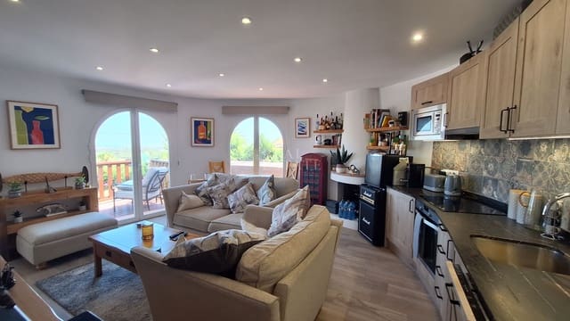 4 chambre Villa/Maison à vendre à Benidoleig avec piscine - 550 000 € (Ref: 10023326)