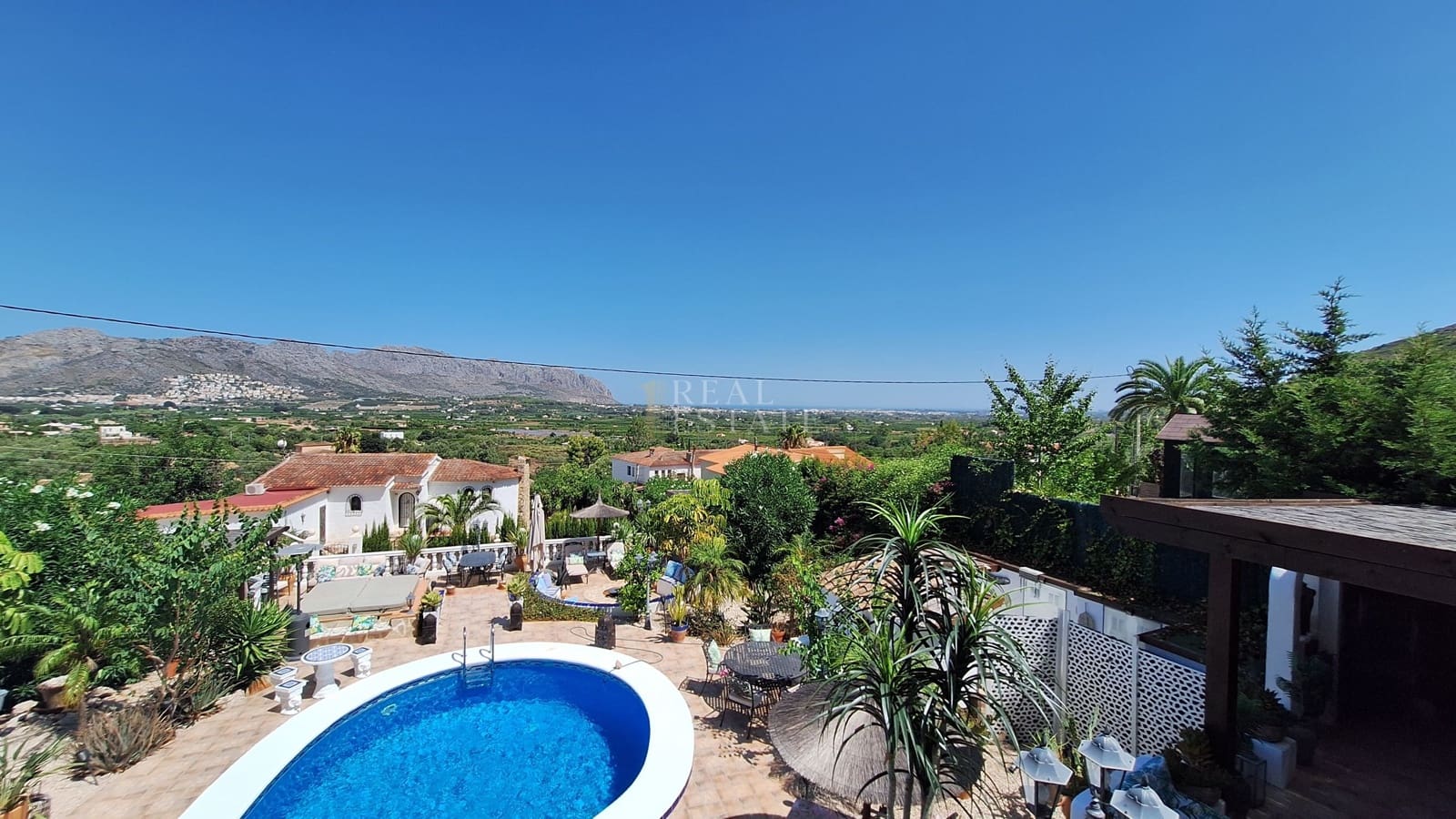 4 chambre Villa/Maison à vendre à Benidoleig avec piscine - 550 000 € (Ref: 10023326)