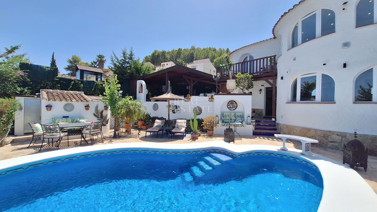 4 chambre Villa/Maison à vendre à Benidoleig avec piscine - 550 000 € (Ref: 10023326)