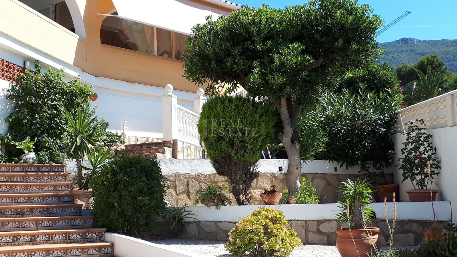 3 chambre Villa/Maison à vendre à Denia avec piscine garage - 540 000 € (Ref: 10042243)