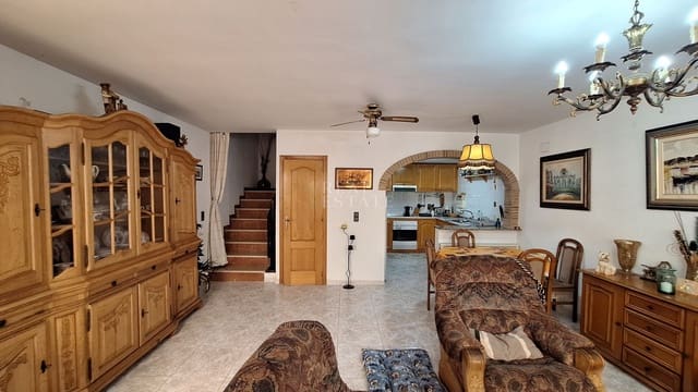 3 bedroom Townhouse for sale in Els Poblets with garage - € 270,000 (Ref: 10045893)