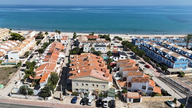 3 bedroom Townhouse for sale in Els Poblets with garage - € 270,000 (Ref: 10045893)