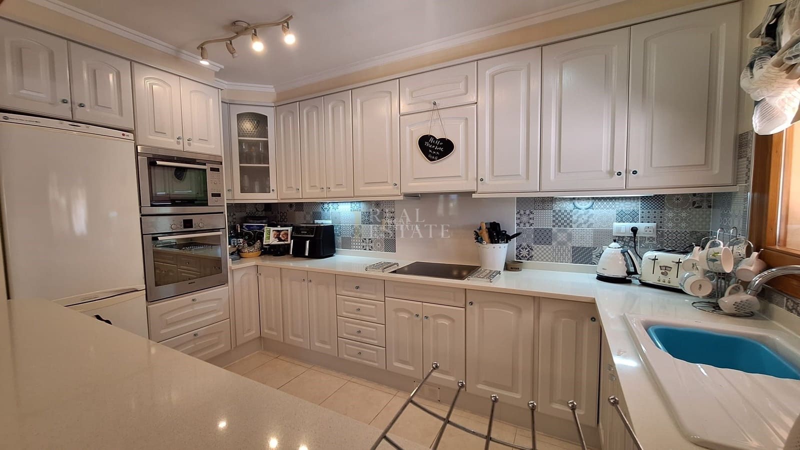 Chalet de 3 habitaciones en Javea / Xàbia en venta con piscina garaje - 725.000 € (Ref: 10049650)