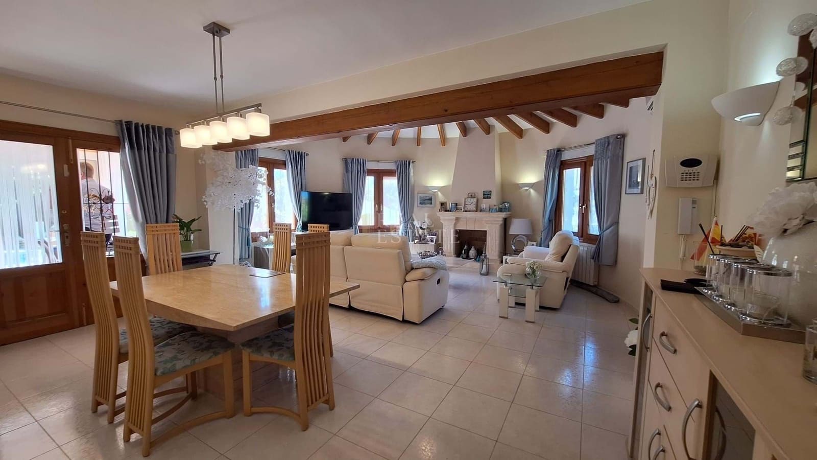 Chalet de 3 habitaciones en Javea / Xàbia en venta con piscina garaje - 725.000 € (Ref: 10049650)