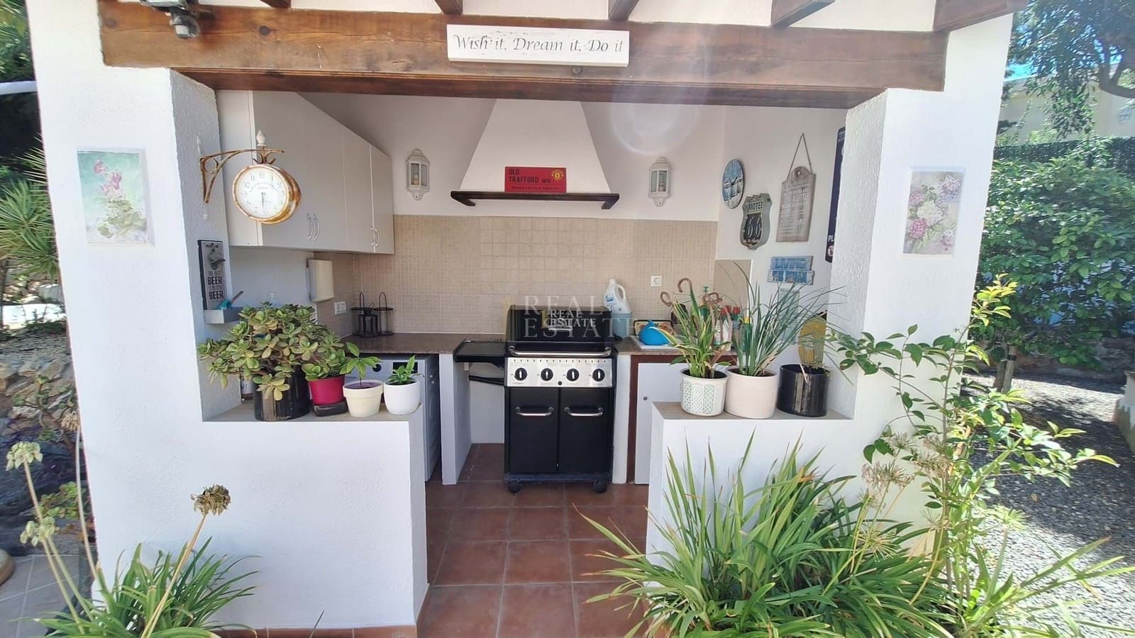 Chalet de 3 habitaciones en Javea / Xàbia en venta con piscina garaje - 725.000 € (Ref: 10049650)