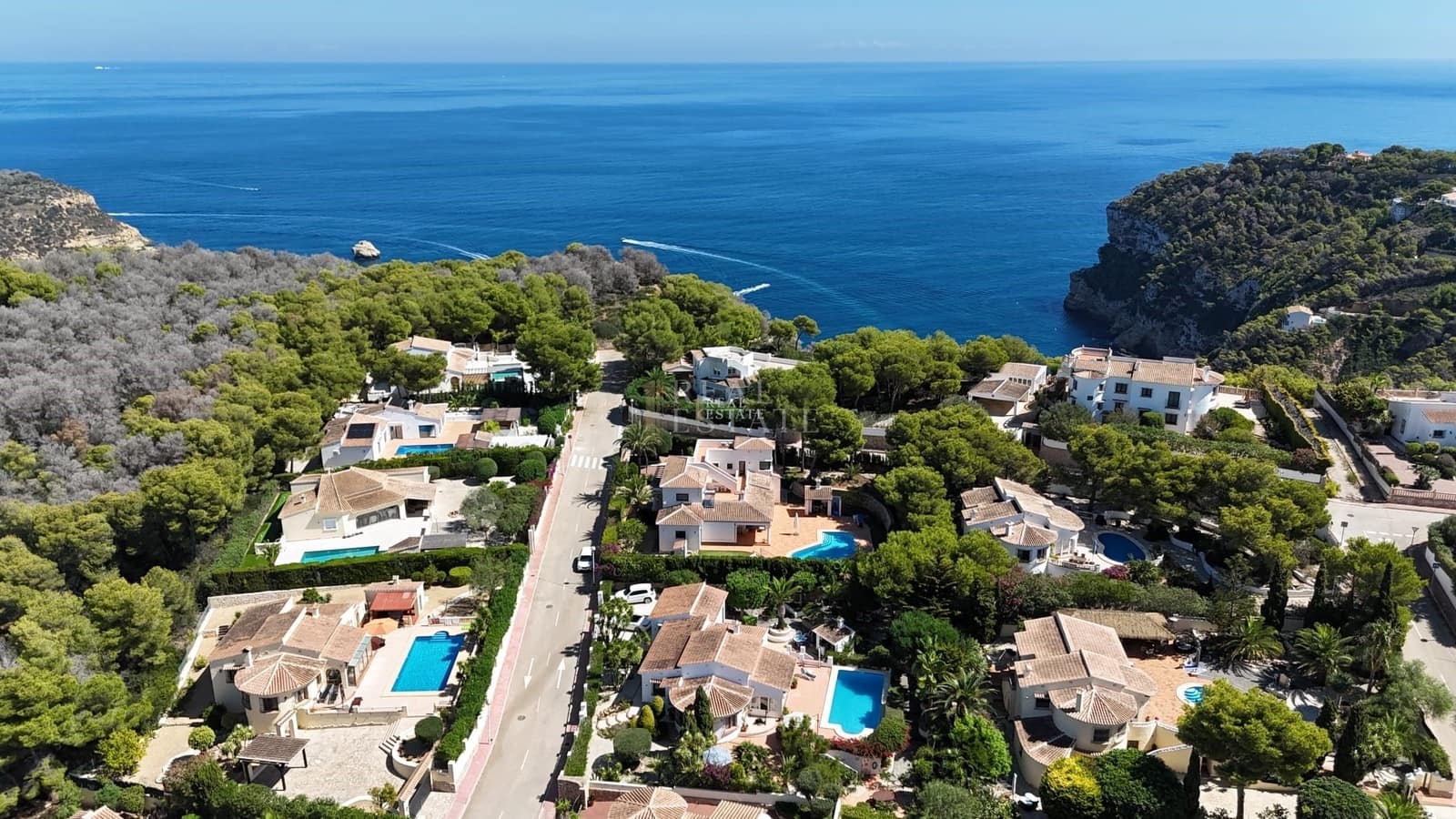 Chalet de 3 habitaciones en Javea / Xàbia en venta con piscina garaje - 725.000 € (Ref: 10049650)