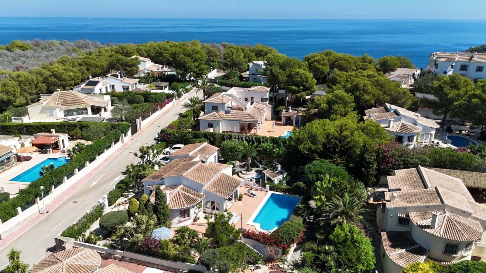 Chalet de 3 habitaciones en Javea / Xàbia en venta con piscina garaje - 725.000 € (Ref: 10049650)