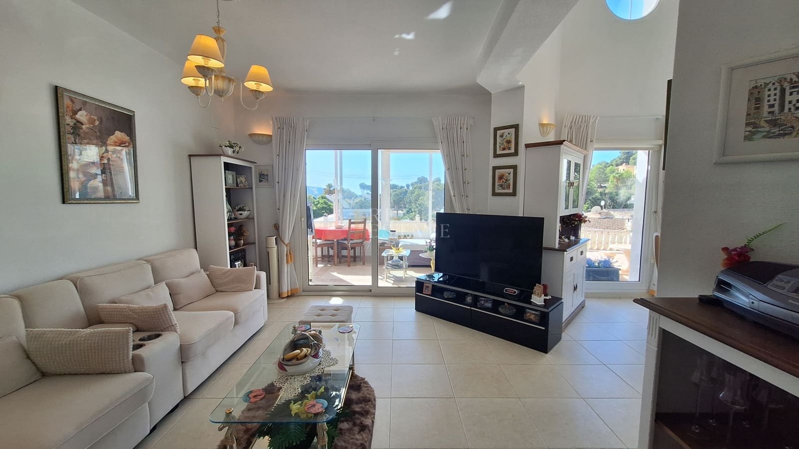 3 Zimmer Villa zu verkaufen in Moraira mit Pool - 620.000 € (Ref: 10057832)