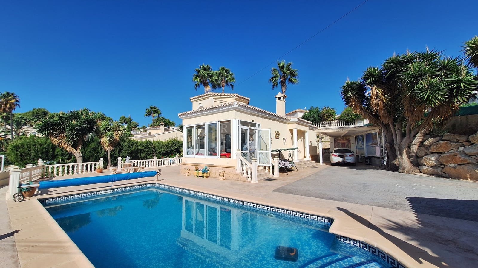 3 Zimmer Villa zu verkaufen in Moraira mit Pool - 620.000 € (Ref: 10057832)