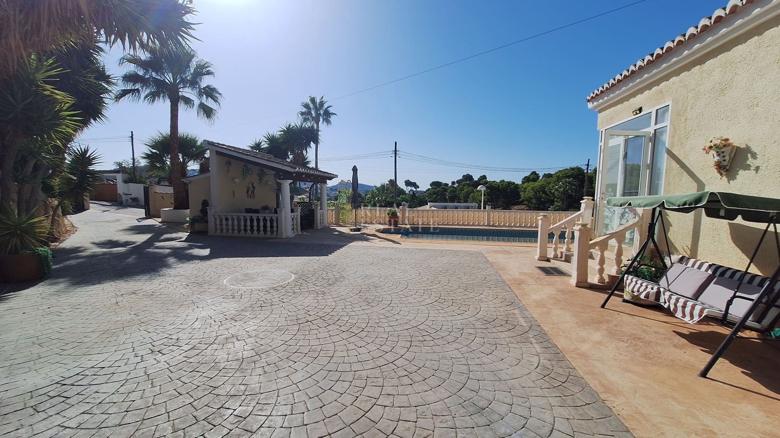 3 Zimmer Villa zu verkaufen in Moraira mit Pool - 620.000 € (Ref: 10057832)