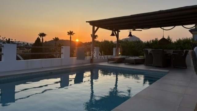 3 chambre Villa/Maison à vendre à Javea / Xabia avec piscine - 799 950 € (Ref: 10060797)