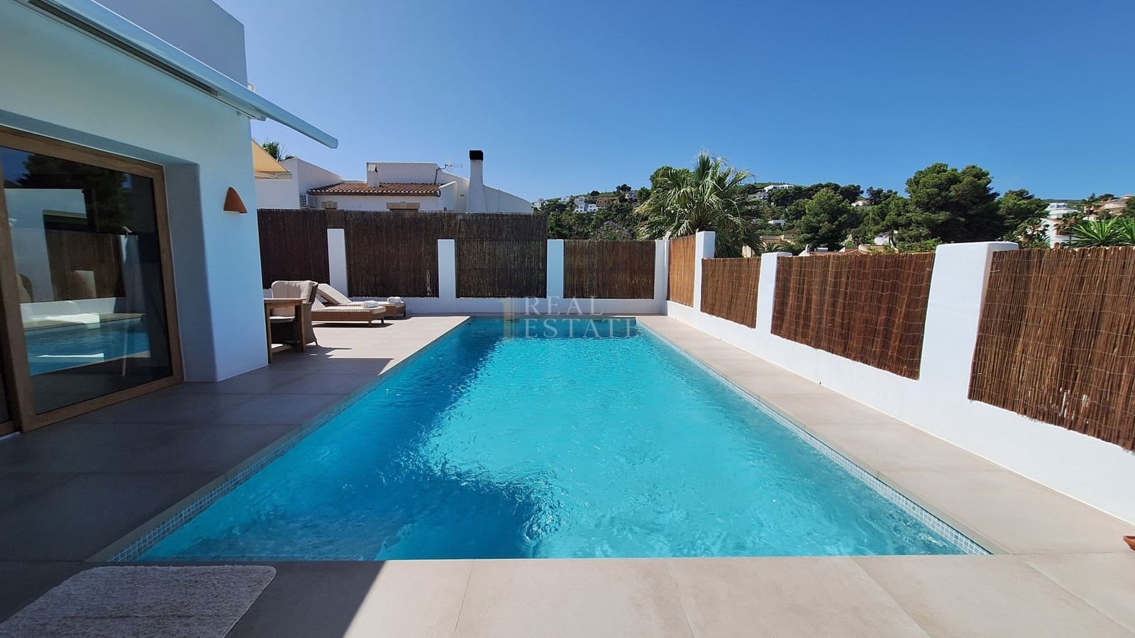 3 chambre Villa/Maison à vendre à Javea / Xabia avec piscine - 799 950 € (Ref: 10060797)