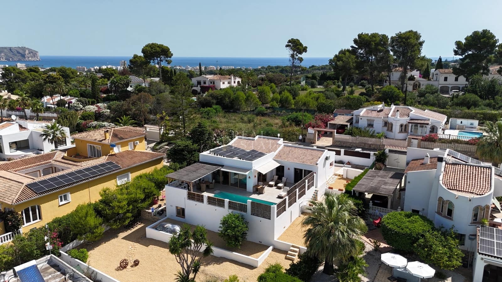 3 chambre Villa/Maison à vendre à Javea / Xabia avec piscine - 799 950 € (Ref: 10060797)