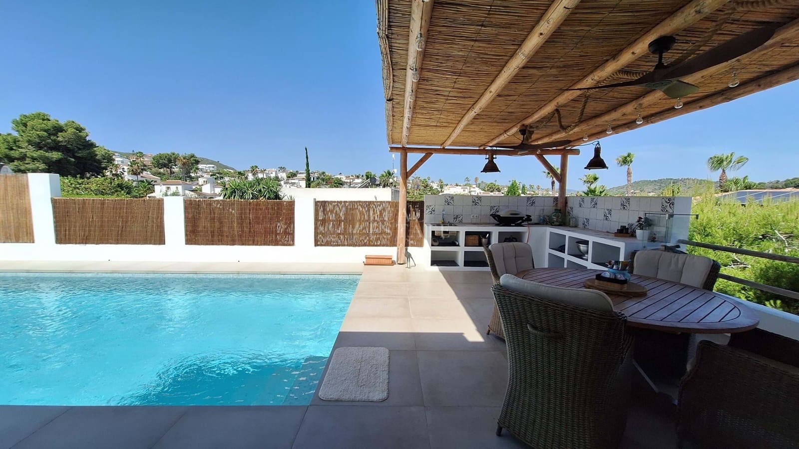 3 chambre Villa/Maison à vendre à Javea / Xabia avec piscine - 799 950 € (Ref: 10060797)