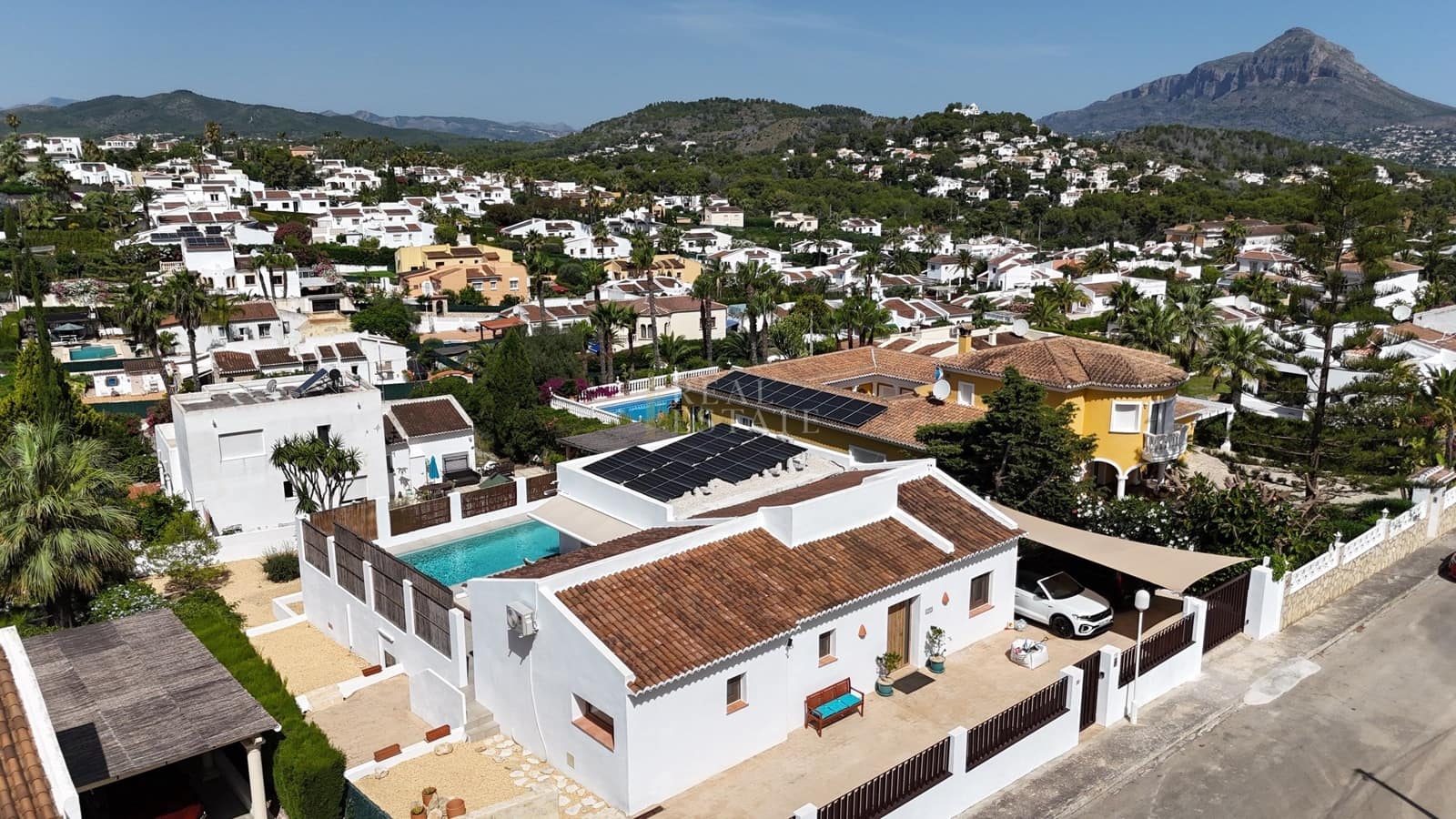 3 chambre Villa/Maison à vendre à Javea / Xabia avec piscine - 799 950 € (Ref: 10060797)