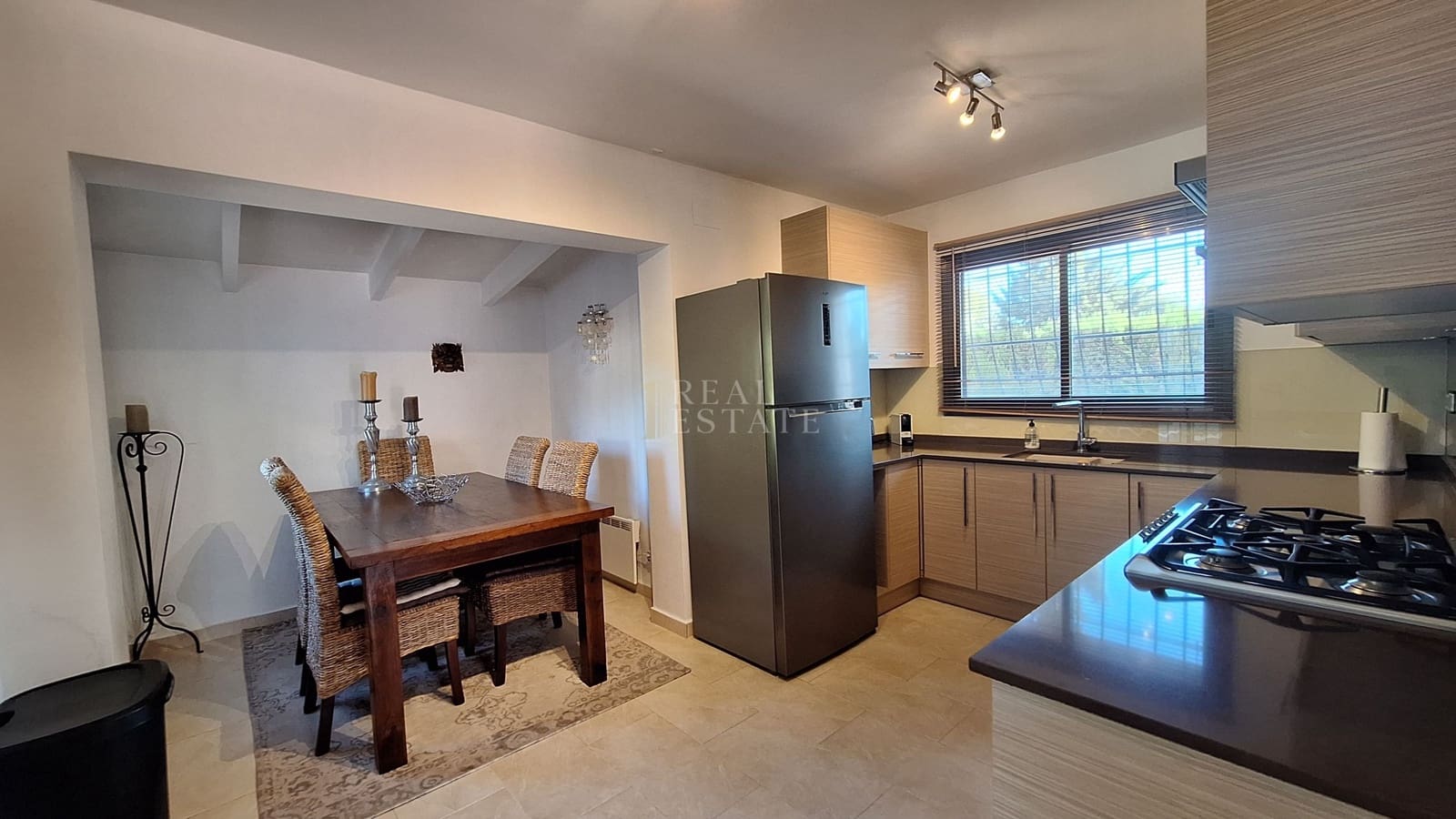 Chalet de 3 habitaciones en Javea / Xàbia en venta con piscina - 675.000 € (Ref: 10076886)