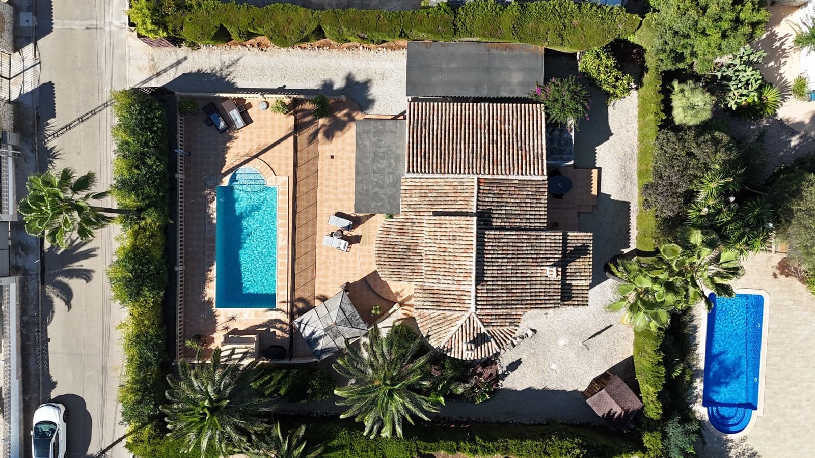 Chalet de 3 habitaciones en Javea / Xàbia en venta con piscina - 675.000 € (Ref: 10076886)