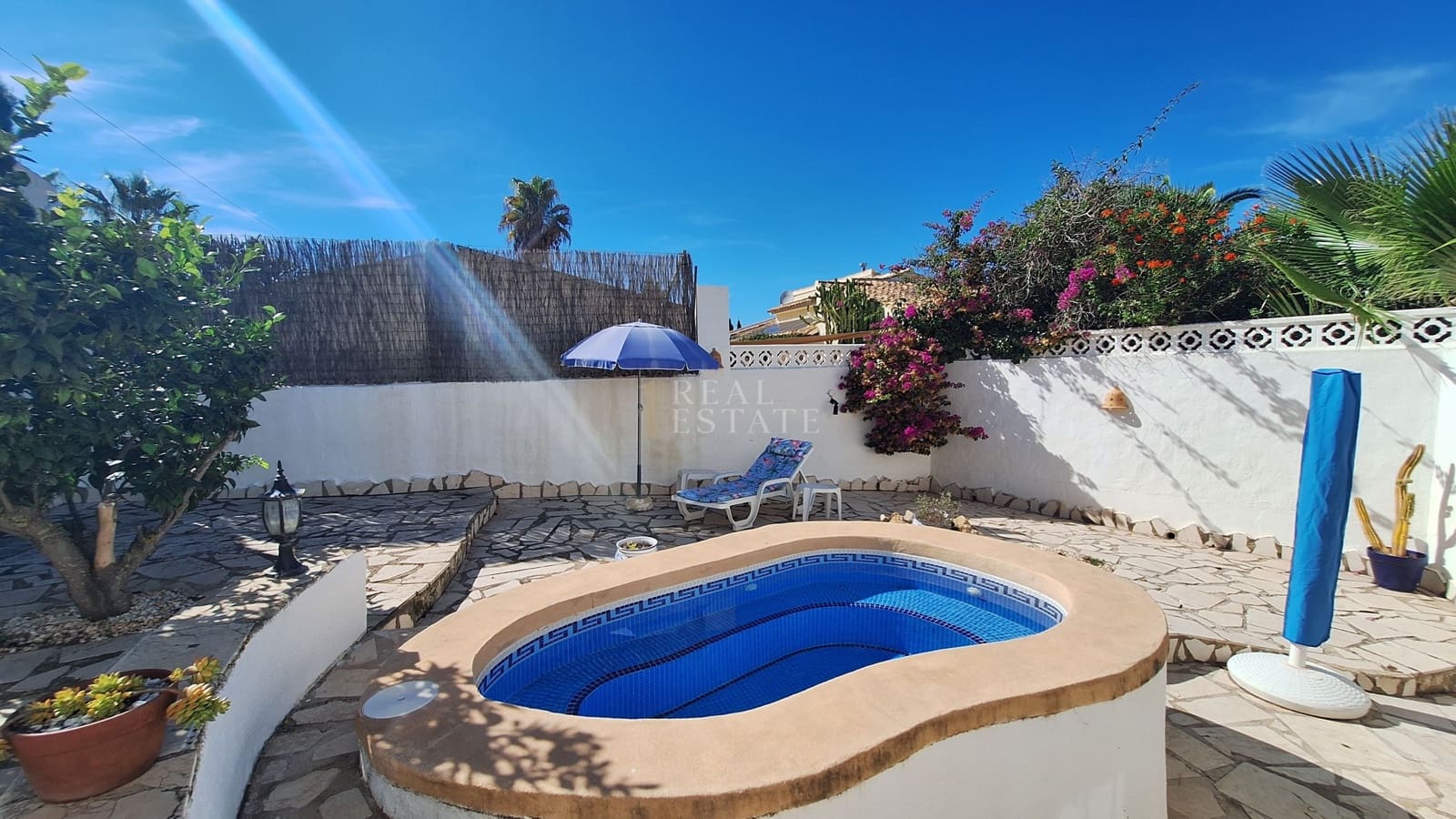 2 quarto Moradia para venda em Moraira com piscina - 325 000 € (Ref: 10095749)