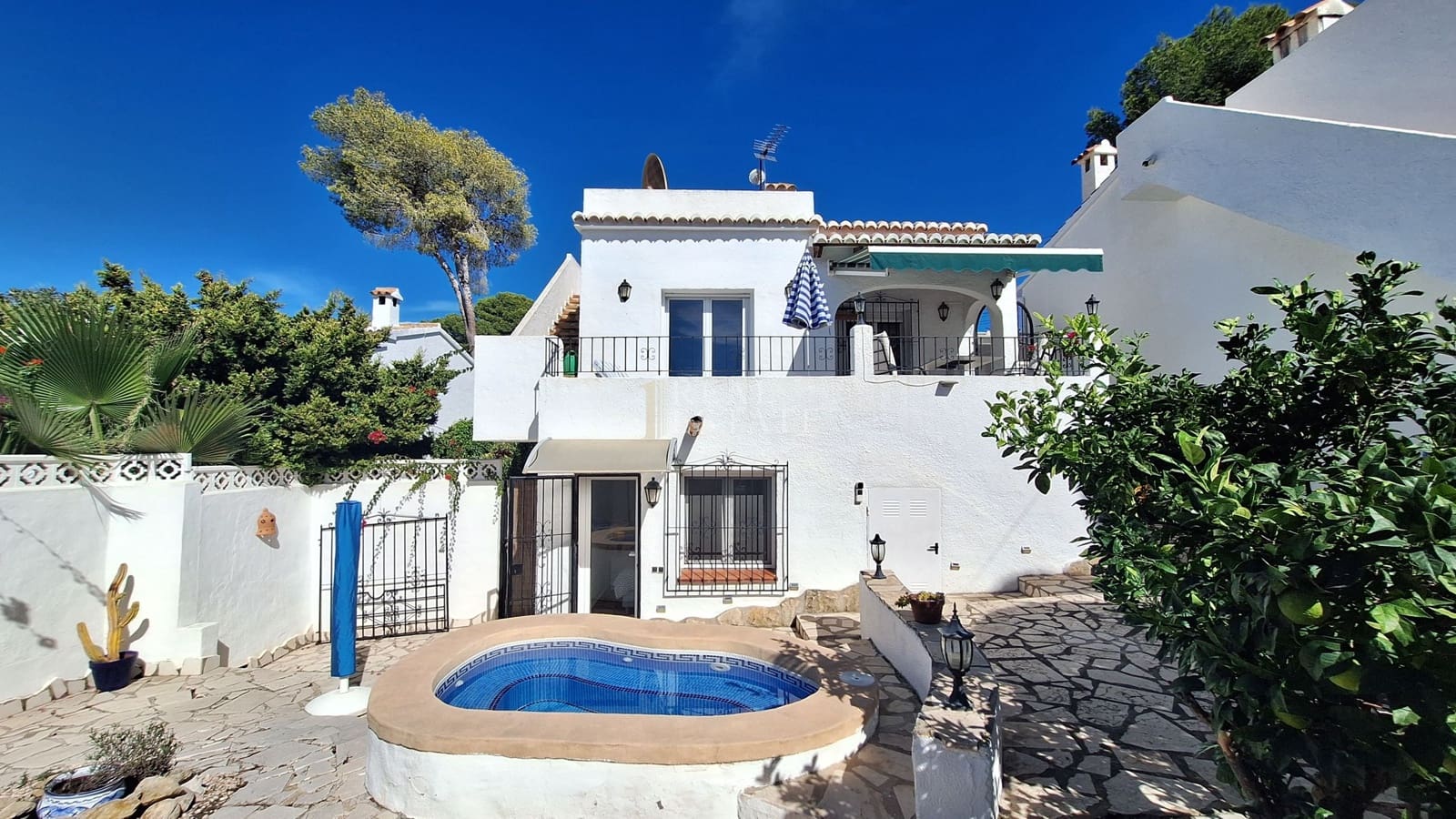 2 quarto Moradia para venda em Moraira com piscina - 325 000 € (Ref: 10095749)