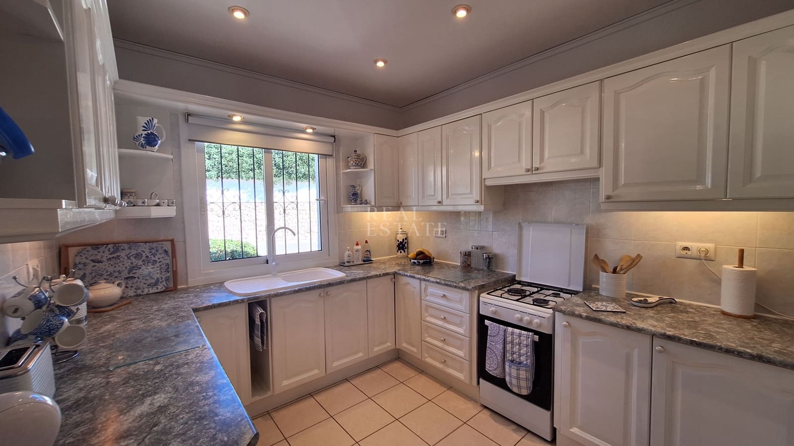 2 quarto Moradia para venda em Moraira com piscina - 325 000 € (Ref: 10095749)