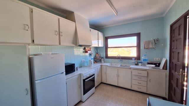 5 makuuhuone Huvila myytävänä paikassa Calpe / Calp mukana uima-altaan 
autotalli - 625 000 € (Ref: 10101390)