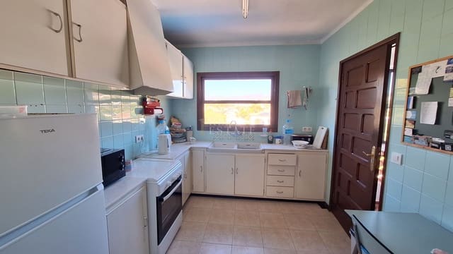 5 makuuhuone Huvila myytävänä paikassa Calpe / Calp mukana uima-altaan 
autotalli - 625 000 € (Ref: 10101390)