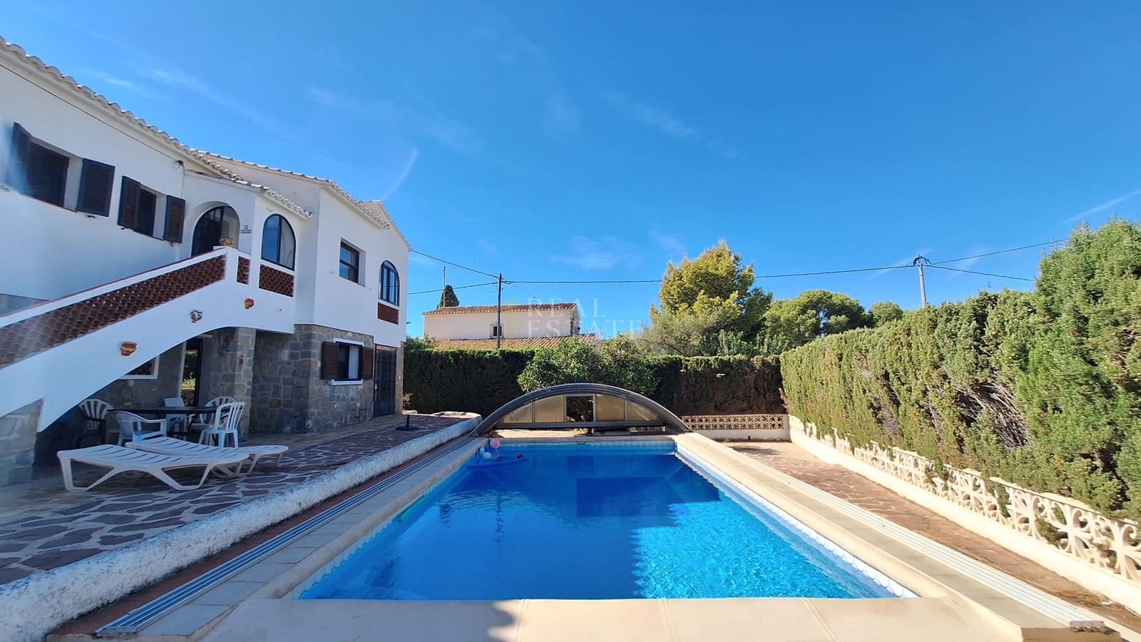 5 makuuhuone Huvila myytävänä paikassa Calpe / Calp mukana uima-altaan 
autotalli - 625 000 € (Ref: 10101390)