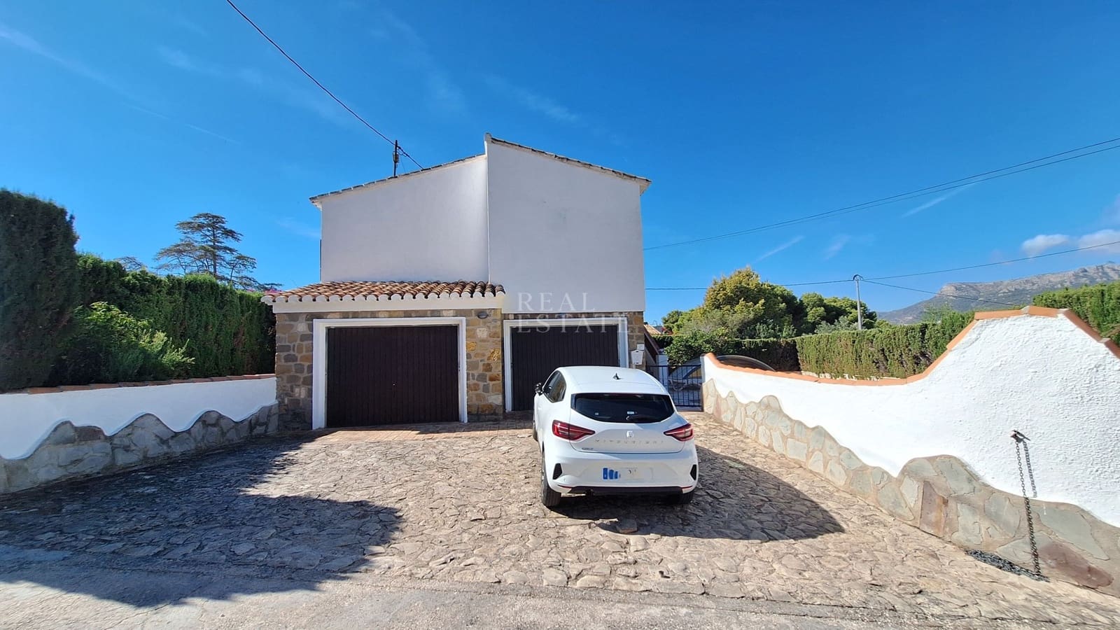 5 makuuhuone Huvila myytävänä paikassa Calpe / Calp mukana uima-altaan 
autotalli - 625 000 € (Ref: 10101390)