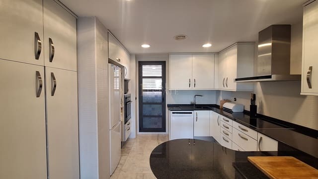 3 soverom Leilighet til salgs i Javea / Xàbia med svømmebasseng garasje - € 695 000 (Ref: 10136605)