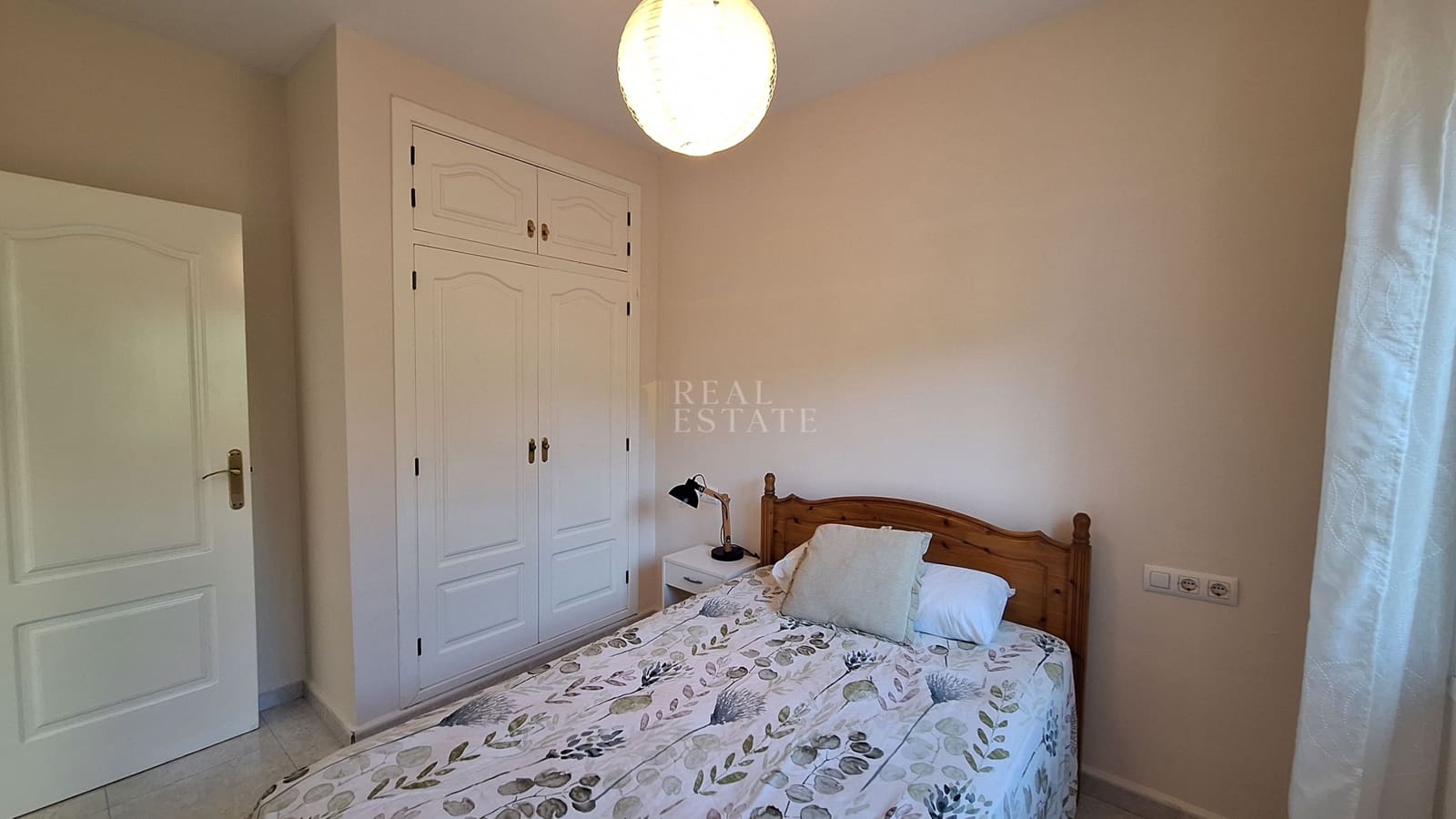 2 sypialnia Willa na sprzedaż w Murla z basenem garażem - 239 950 € (Ref: 10145097)