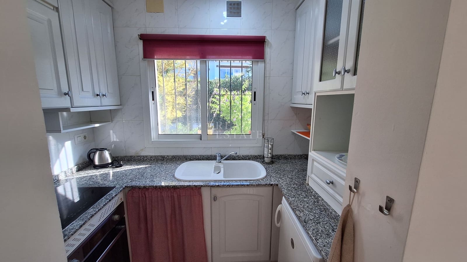 2 sypialnia Willa na sprzedaż w Murla z basenem garażem - 239 950 € (Ref: 10145097)