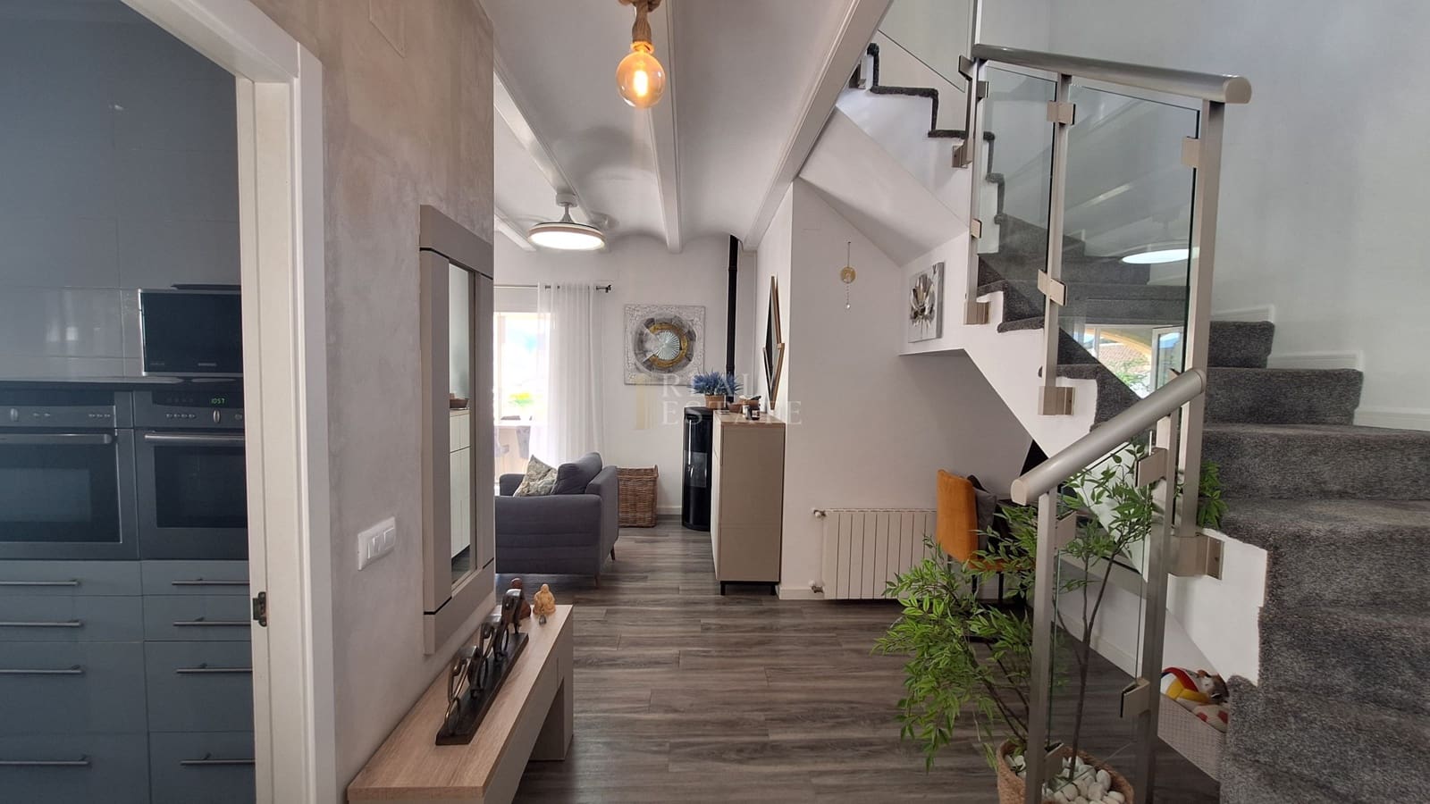 3 slaapkamer Villa te koop in Sagra met zwembad garage - € 375.000 (Ref: 10154159)
